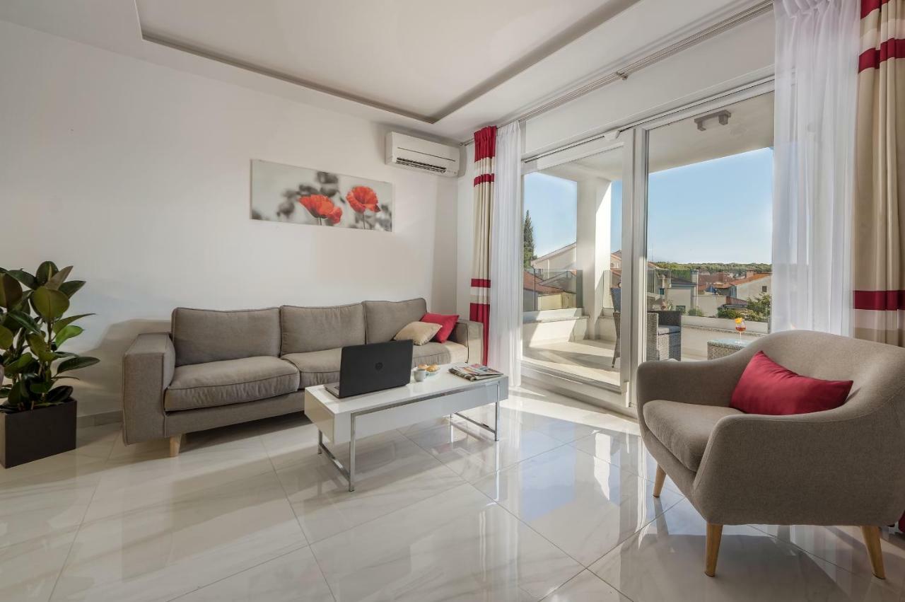 Viras Luxury Holiday Pula Ngoại thất bức ảnh